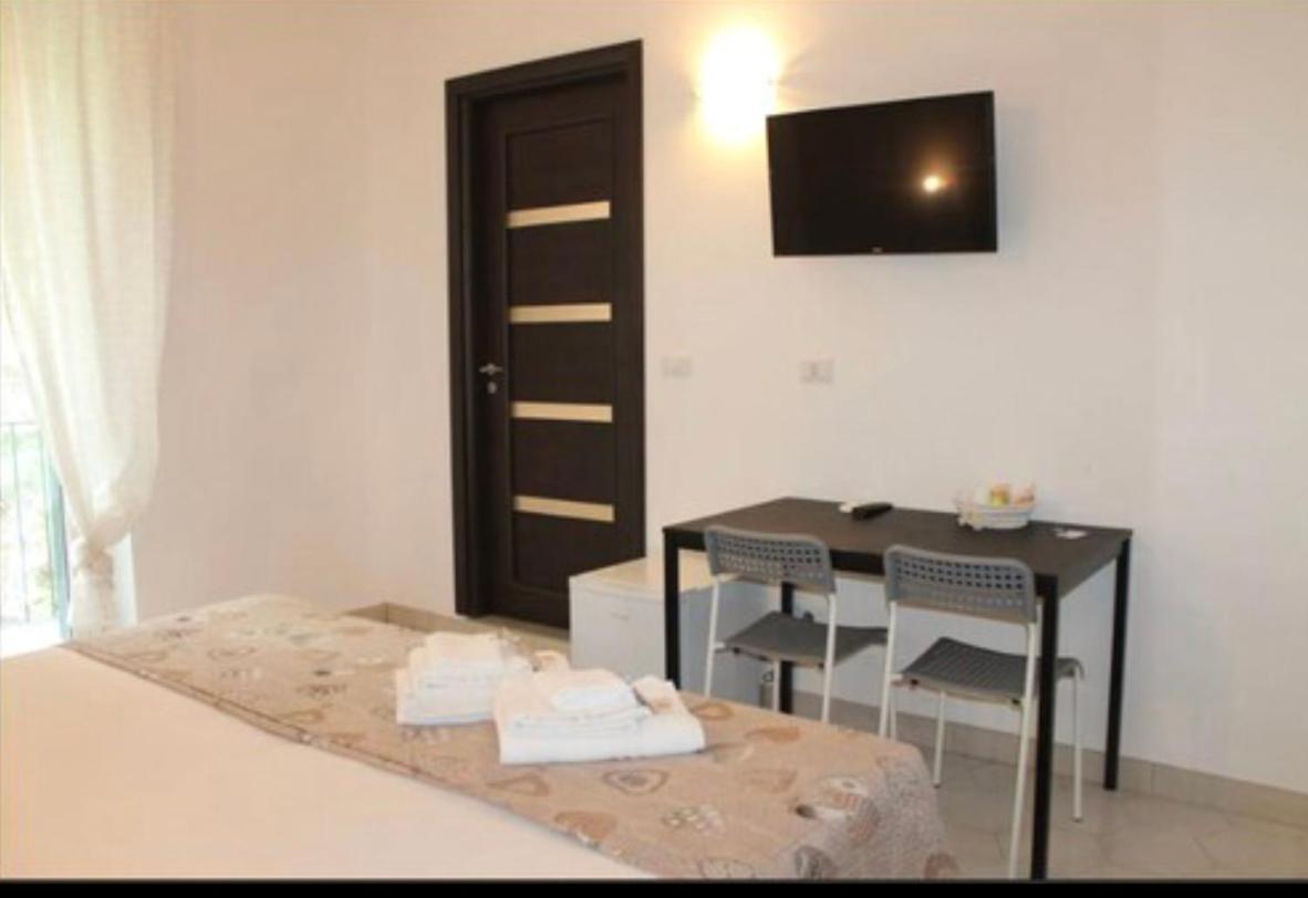 Vittoria Luxury Suite 维克艾库塞 外观 照片