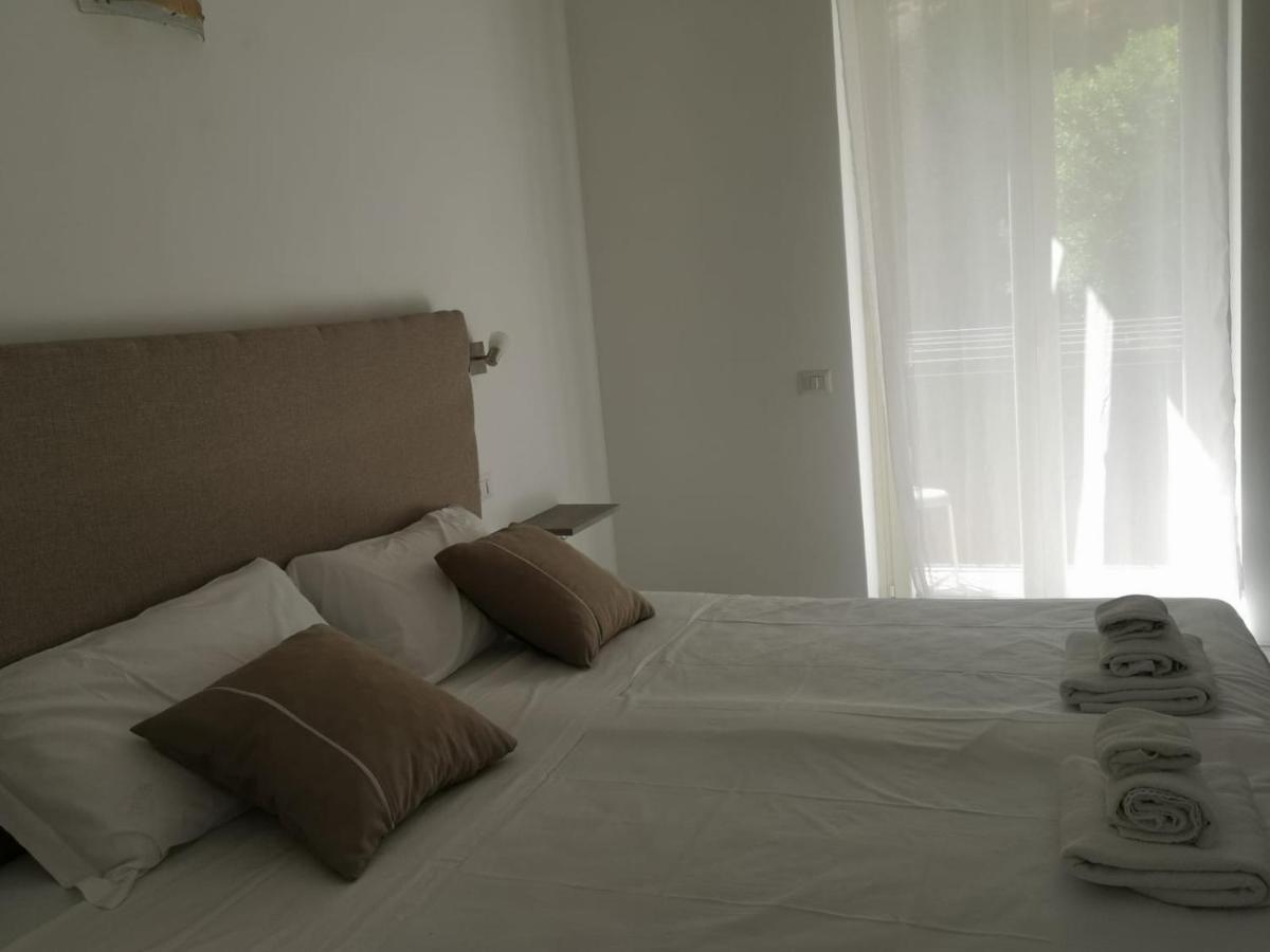 Vittoria Luxury Suite 维克艾库塞 外观 照片