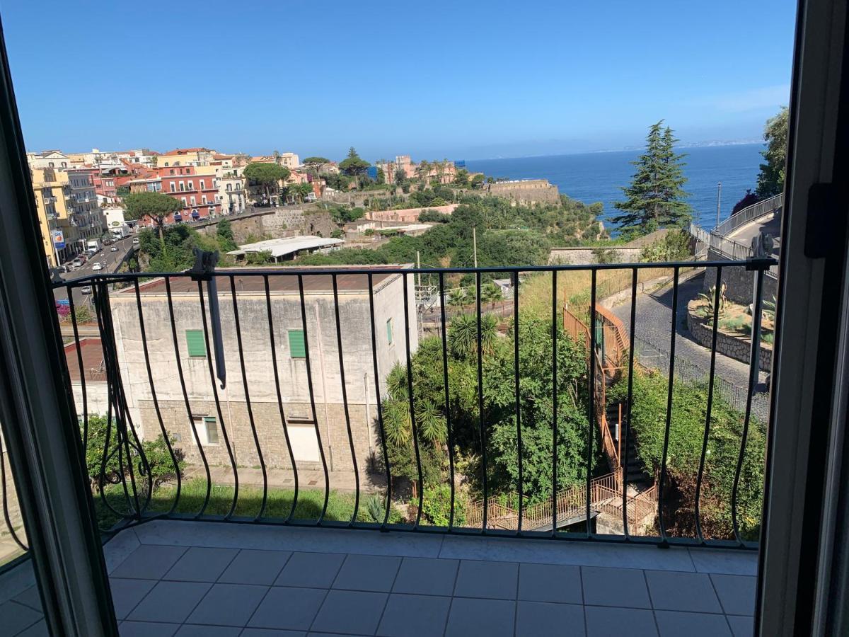 Vittoria Luxury Suite 维克艾库塞 外观 照片
