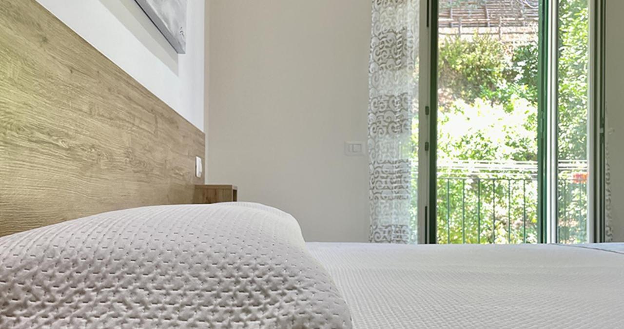 Vittoria Luxury Suite 维克艾库塞 外观 照片